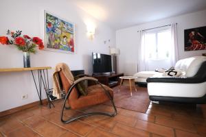 Villas Nice villa with pool in Eyguieres Alpilles 6 people : photos des chambres
