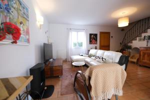 Villas Nice villa with pool in Eyguieres Alpilles 6 people : photos des chambres