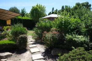 Villas Nice villa with pool in Eyguieres Alpilles 6 people : photos des chambres