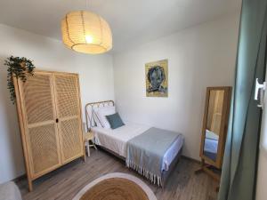 Villas Pleasant detached villa with private swimming pool for 6 people in Lauris - Luberon. : photos des chambres