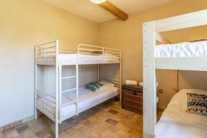 Villas Provencal farm with heated pool in Lamanon near Aix en Provence - 12 people : photos des chambres