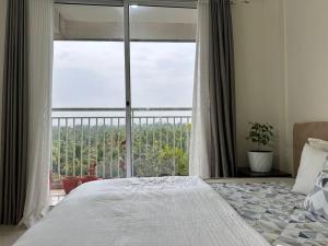 Memmsta Blooming Bird Guruvayur