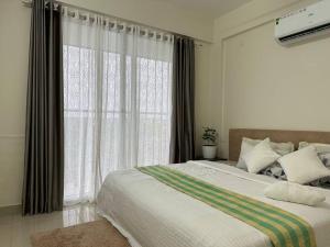 Memmsta Blooming Bird Guruvayur