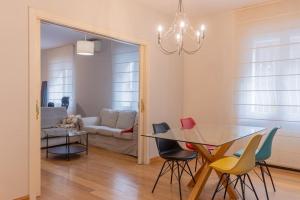 For You Rentals Apartamento Amplio y Elegante en Paseo de la Habana Temporal PDH520