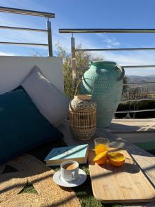 Magical Andalusian Vacation "Los Arcos"