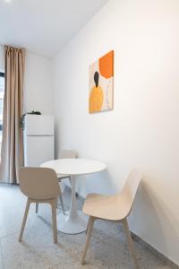 Plaza Residence Studio 214