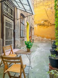 Artisan Gallery Apartment