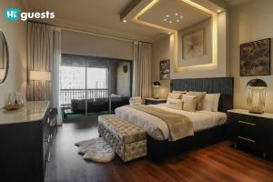 Higuests - Luxurious 2BR Haven in Iconic Palm Jumeirah
