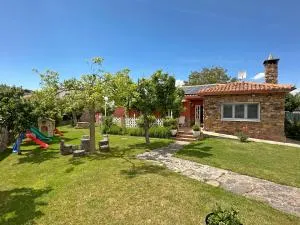 Villa Mila - Rebollar