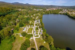 Campings Camping Les Ballastieres - Vosges du Sud : photos des chambres