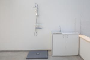 RESIDENCE BLANCO GARDEN 2 a 100 MT a piedi dalla spiaggia di POSTO VECCHIO, MARINA DI PESCOLUSE