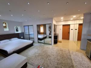 Garsoniera Craiova Centru