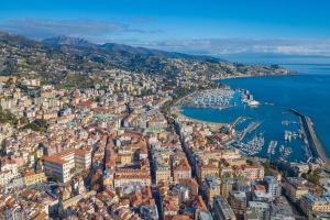 Casanova - Happy Rentals