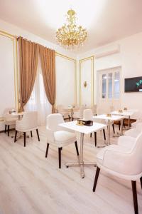 Downtown Antique Hotel