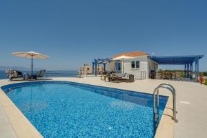Villa Hemera ocean view private heated pool