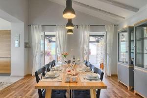 Villa Analucija I by Istrialux