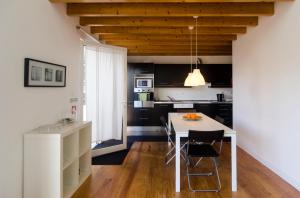 Santana Houses