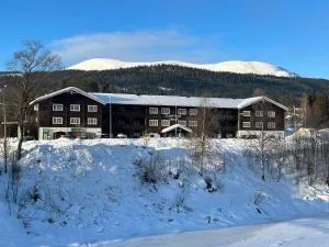 特吕西尔-克努特酒店 - Jordet i Trysil