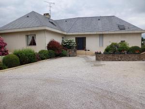 B&B / Chambres d'hotes il giardino F Heudier ,E Decourcy ,Tessy sur vire Manche : Chambre Double - Vue sur Jardin