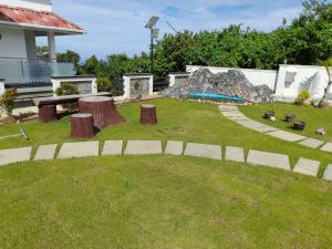 Plachoos Gardens - A luxury serviced villa in Kuttikkanam, Peermede