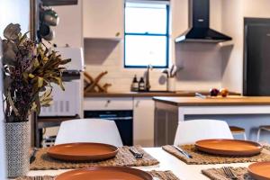 Beach House to chill Marcoola