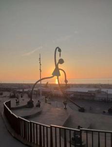 Blue Wave Stay - Free Parking