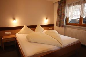 Ferienwohnung im Zentrum von Kappl Paznauntal PAZN100 by FeWo-PLAN