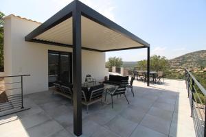 Villa Dolce pour 8 personnes avec piscine privée à La Londe-Les-Maures