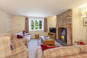 Lower Spire Cottages sleeps 11