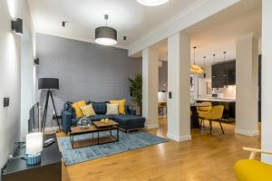 Wide and modern -1 bedroom 15 bathrooms- Malasaña