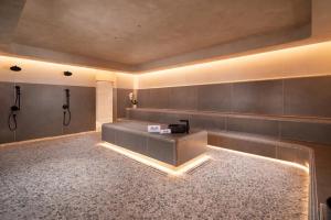 New unit 28th Floor with Unbeatable Bayside Views