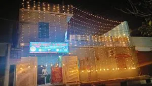 Balaji restaurant and guest house - Haldwāni