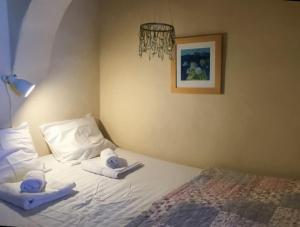 Andros -Stone house with shared pool & seaview