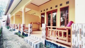 Phòng Giường Đôi Có Ban Công (Double Room with Balcony)