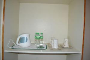 LE-ONIEs Petunia Room at City Center