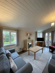 Churchill Lodge - Bruern