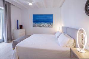The Gallery Home - Elegant Villa In Antiparos
