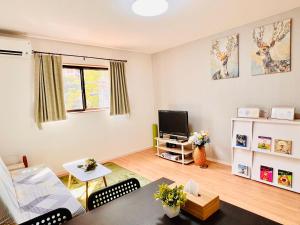 Hana Home - New Cozy House with 4 bedrooms - 10min from Umeda