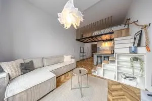 Apollo Luxe, Near Downtown, Private Parking - Nivy