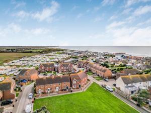 Charming Coastal Home with Garden - Pass The Keys