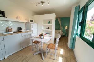 Studio with Shared Bathroom room in Sivinos Camping Boutique