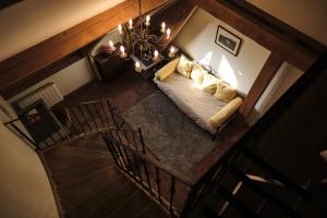 Hotels Hostellerie de la Tour d'Auxois : Suite Familiale