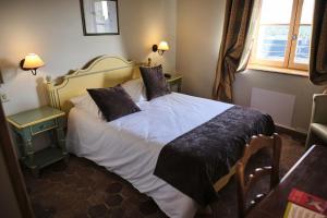 Hotels Hostellerie de la Tour d'Auxois : Chambre Double Classique