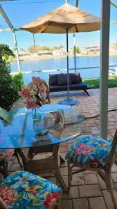 NEAR CLEARWATER AND TARPON SPRING WITH WATER VIEW - Holiday