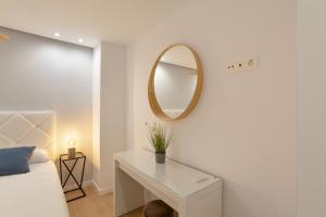 Strada Suites Las Canteras