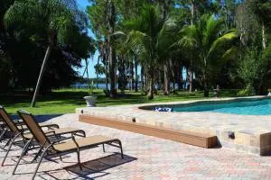 The Little Retreat - Negrotown Knoll