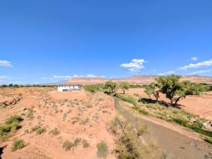 Zion River front Farmhouse