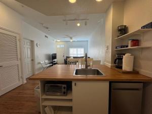 3 Bedroom 2 Bathroom Villas At SevenDwarfs 8-103