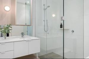 Parkvue 11 What a Spot