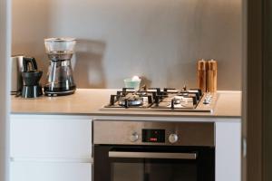 Luna, Stylish and Chic Collingwood Apartment